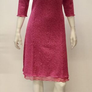Kleid 3/4 lange Ärmel HALBMOND in pink von Pink Lotus