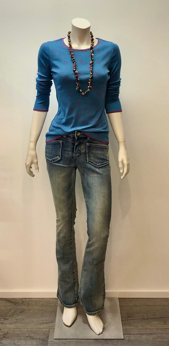 Shirt aus 100% Öko-Baumwolle in blau/rot gemustert von Jalfe