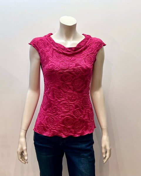 Shirt CARMELINA ohne Arm in pink von Pink Lotus